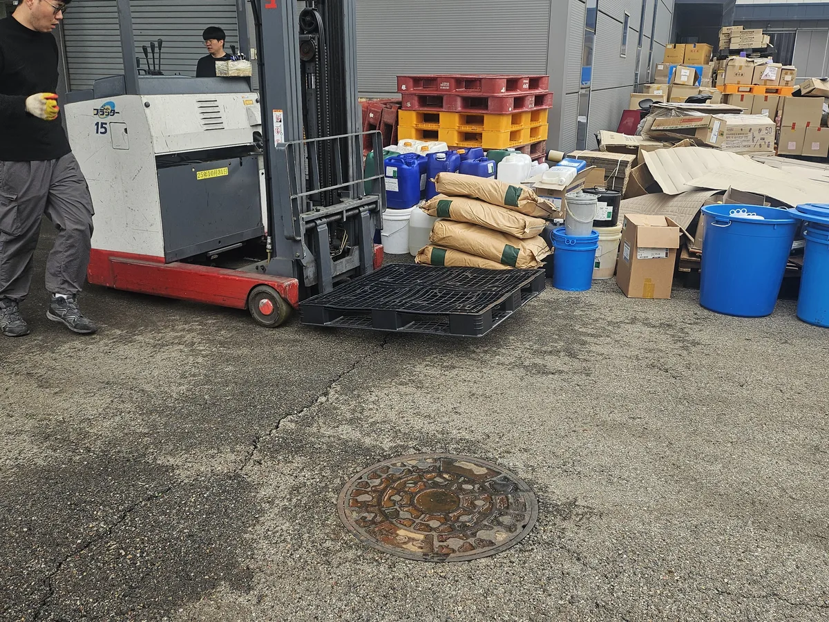 서구 복수동 철거전문가 현장 현관·통로 바닥 위생청소 사례 - 행진크린